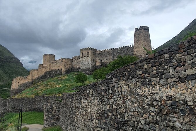 Vardzia. Lake Paravani, Khertvisi & Lomisa castle, Rabati - Rabati Castle, also called Lomisa Castle