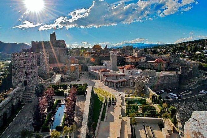 Vardzia - Rabati - Borjomi - Why this route is worth the long day