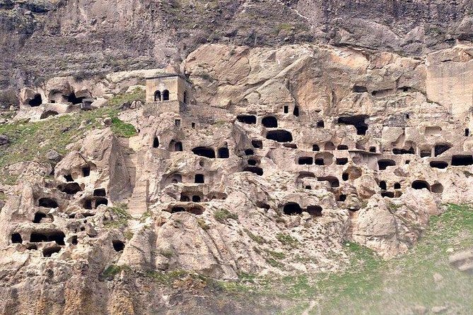 Vardzia - Rabati - Borjomi - Guides make or break the day
